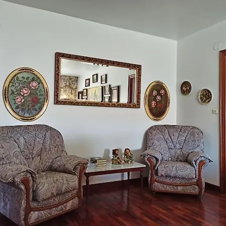Piso Amplio Y Centrico En