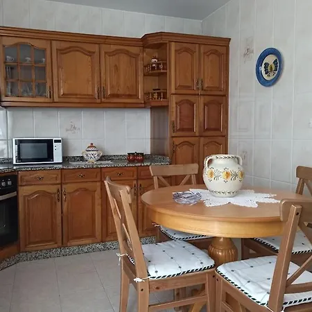 Piso Amplio Y Centrico En Apartment Mugardos