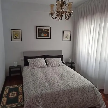 Piso Amplio Y Centrico En Apartment Mugardos