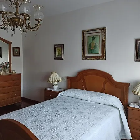 Piso Amplio Y Centrico En * Mugardos