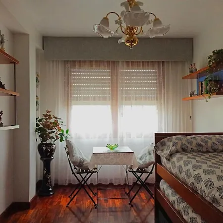 Piso Amplio Y Centrico En Apartman Mugardos