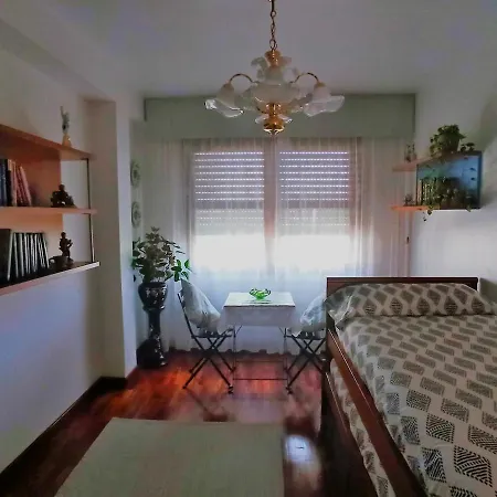 Piso Amplio Y Centrico En Apartman Mugardos