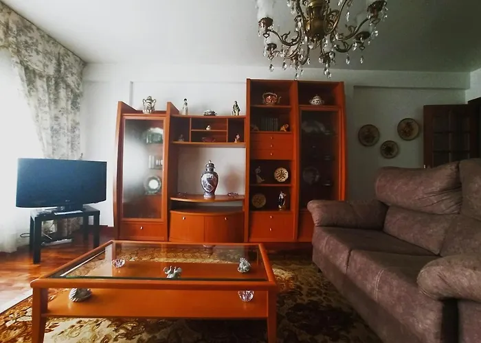 Piso Amplio Y Centrico En *