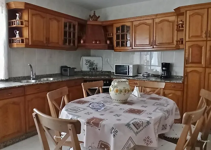 Piso Amplio Y Centrico En Apartament *